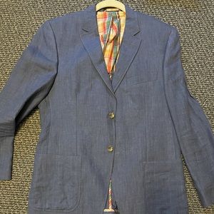 Like new worn onces just needs a press.